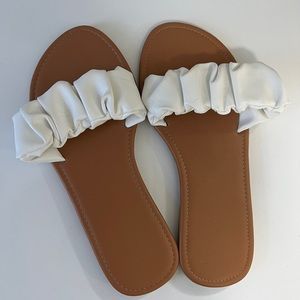 Size 7 Women’s Sandals